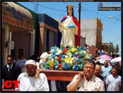 Efectúan Procesión en Honor de San Luis Rey